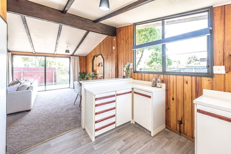 Photo of property in 33 Tongariro Street, Castlecliff, Whanganui, 4501