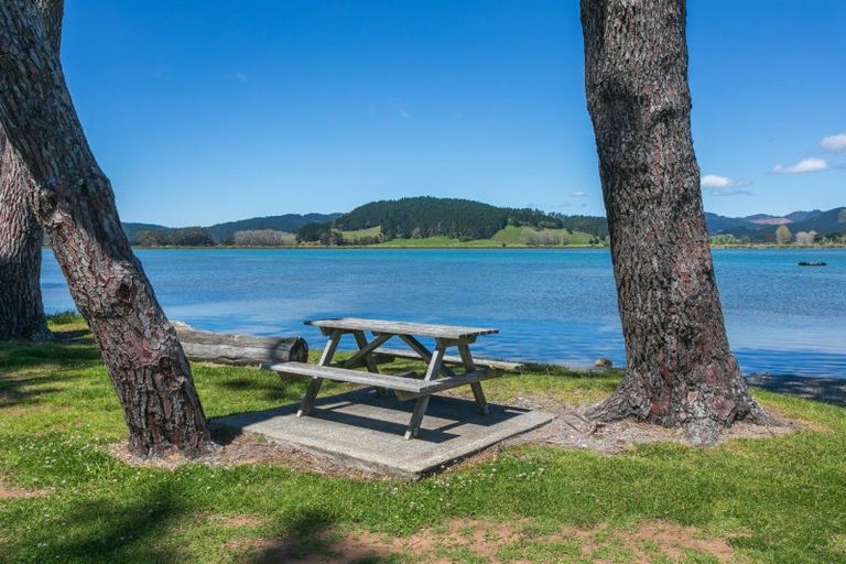 Photo of property in 174 Harbour Drive, Matarangi, Whitianga, 3592