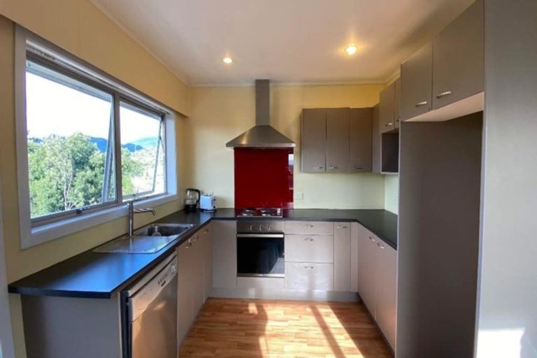 Photo of property in 1/8 Rosebank Terrace, Stoke, Nelson, 7011