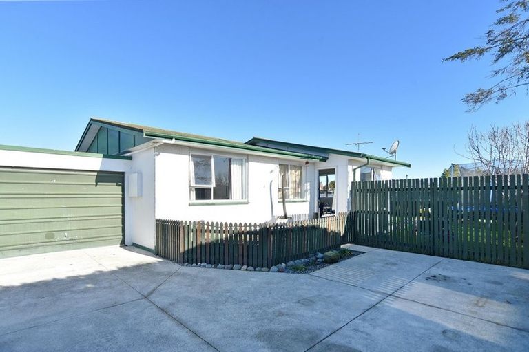 Photo of property in 19b Martyn Street, Rangiora, 7400