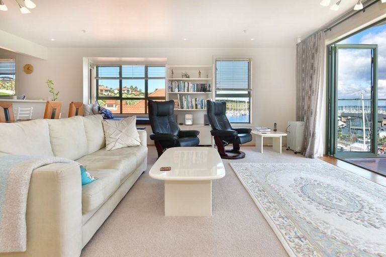 Photo of property in 56 Harbour Village Drive, Gulf Harbour, Whangaparaoa, 0930