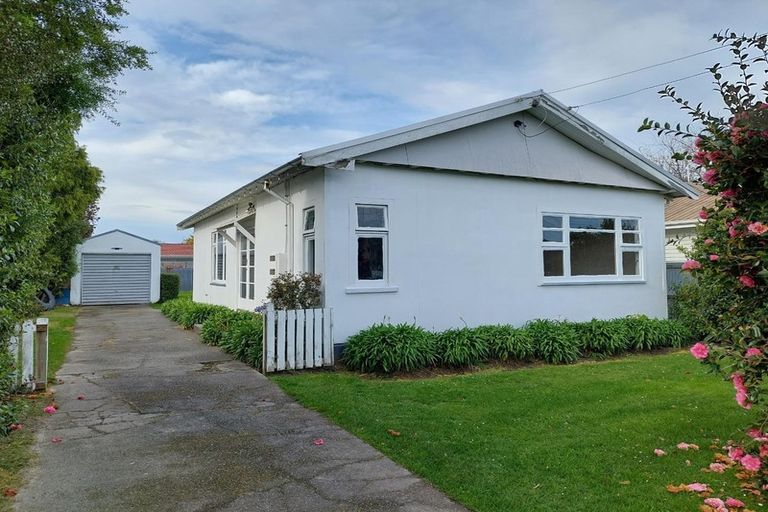 Photo of property in 14 Hoani Street, Papanui, Christchurch, 8053