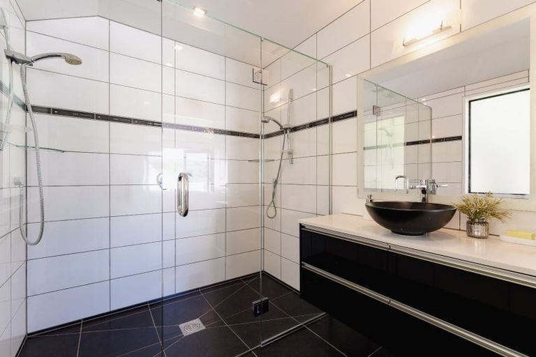 Photo of property in 214 Gladstone Road North, Mosgiel, 9024