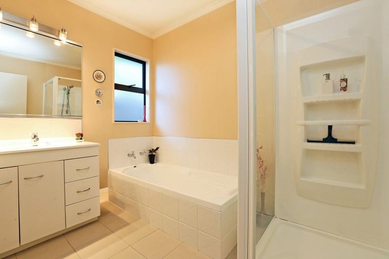 Photo of property in 807a Fitzroy Avenue, Mahora, Hastings, 4120