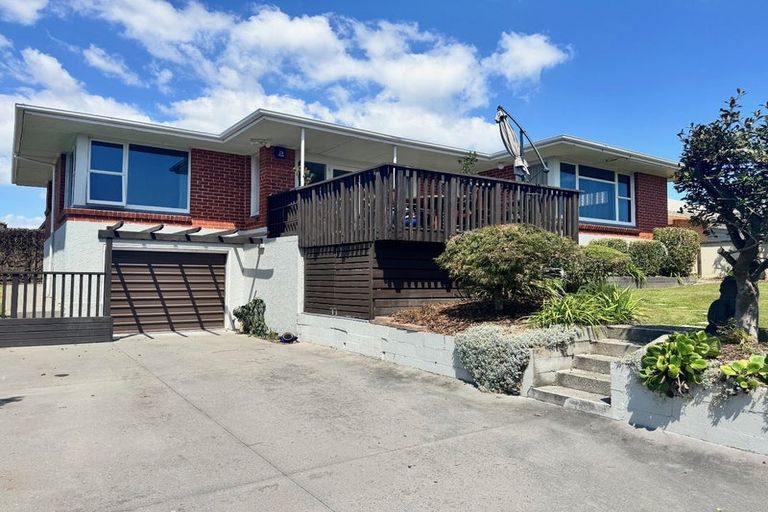 Photo of property in 40 Pemberton Crescent, Greerton, Tauranga, 3112