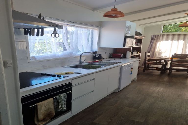 Photo of property in 69 Hyperion Drive, Randwick Park, Auckland, 2105