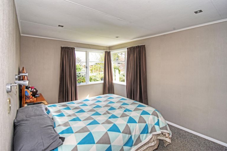 Photo of property in 21 South Belt, Solway, Masterton, 5810