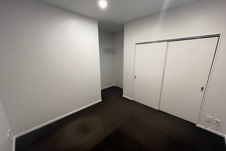 Photo of property in Stadium Garden Flats, 314/107 Thorndon Quay, Pipitea, Wellington, 6011