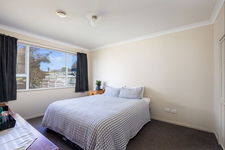 Photo of property in 136a Seaview Road, Westown, New Plymouth, 4310