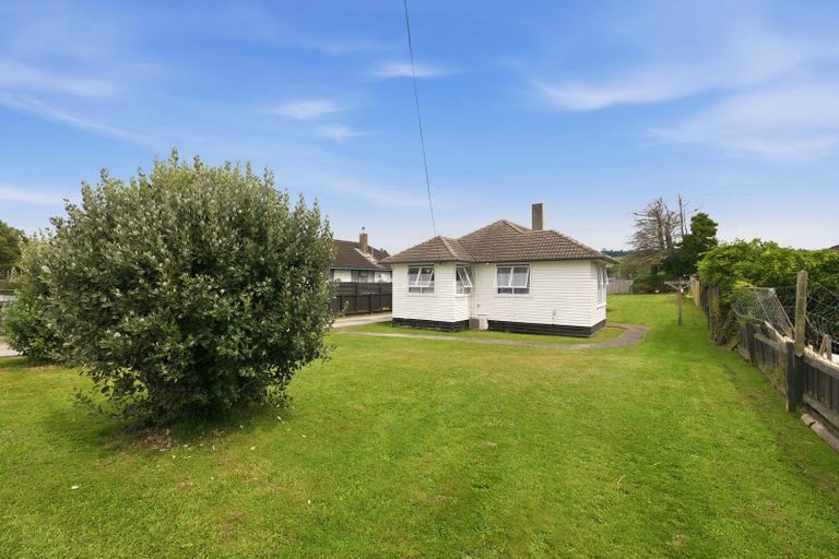 Photo of property in 28 Meadowbank Crescent, Fordlands, Rotorua, 3015