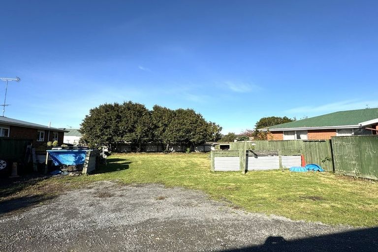 Photo of property in 105 Clyde Street, Balclutha, 9230