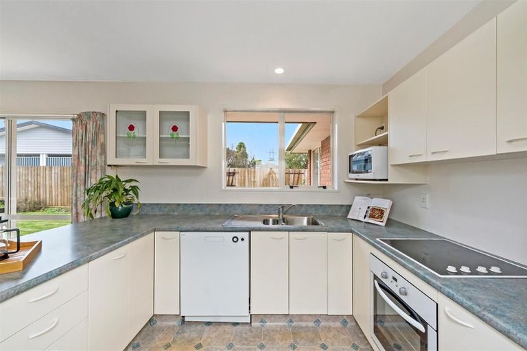 Photo of property in 32a Hornsby Street, Bishopdale, Christchurch, 8053