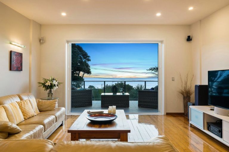 Photo of property in 13 Karekare Road, Raumati South, Paraparaumu, 5032