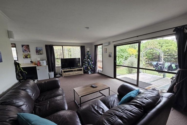 Photo of property in 1/820 Main Road North, Belfast, Christchurch, 8051