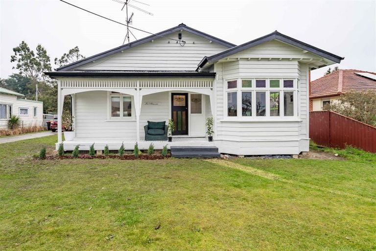 Photo of property in 64 Turner Street, Edendale, 9825