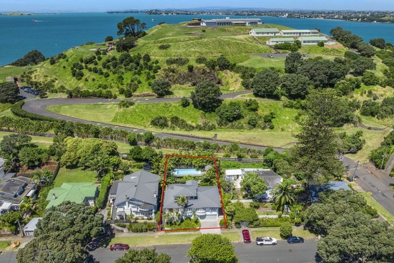 Photo of property in 6 Macky Avenue, Devonport, Auckland, 0624
