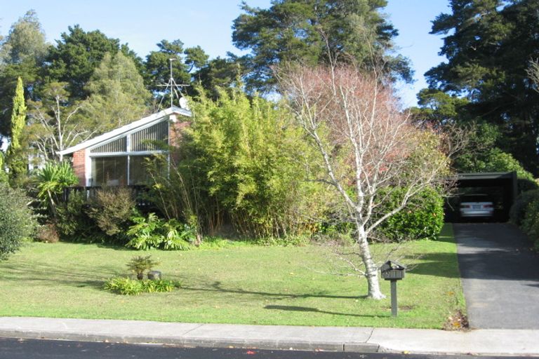 Photo of property in 29 Lawrence Crescent, Hillpark, Auckland, 2102