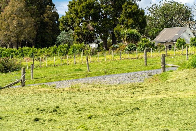 Photo of property in 75 Kohinui Road, Parua Bay, 0192