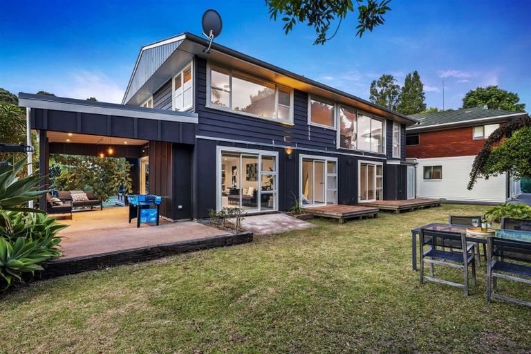 Photo of property in 6 Mckenzie Avenue, Arkles Bay, Whangaparaoa, 0932