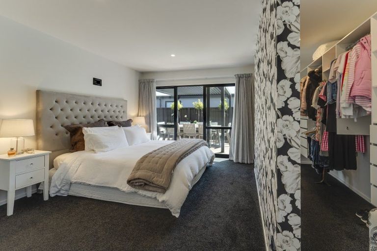 Photo of property in 13 Howden Drive, Jacks Point, 9371