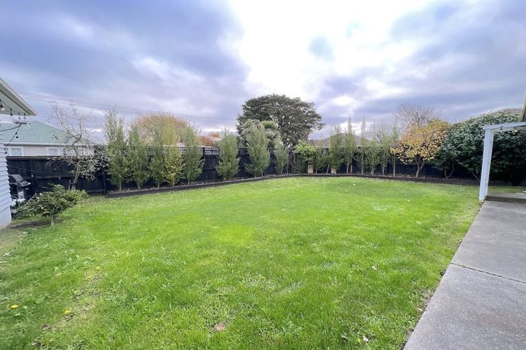 Photo of property in 223 Grahams Road, Burnside, Christchurch, 8053
