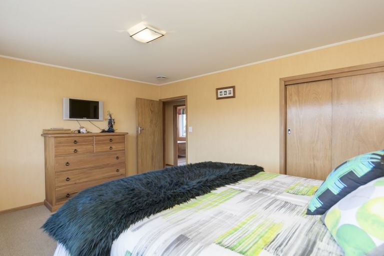 Photo of property in 2 Sharyn Place, Brookfield, Tauranga, 3110