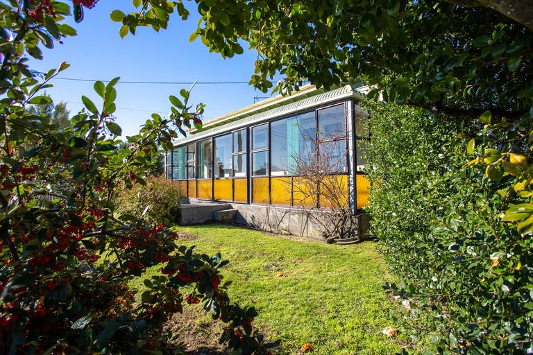 Photo of property in 35 Wyndham Street, Carterton, 5713