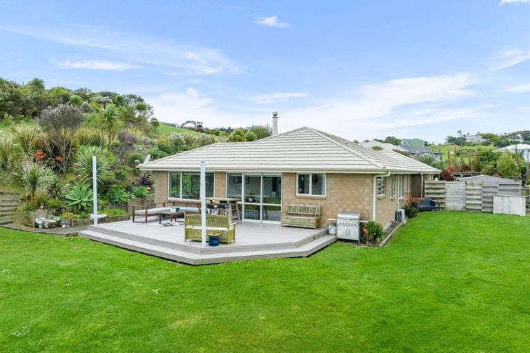 Photo of property in 22 Seascape Crescent, Waipu, 0582