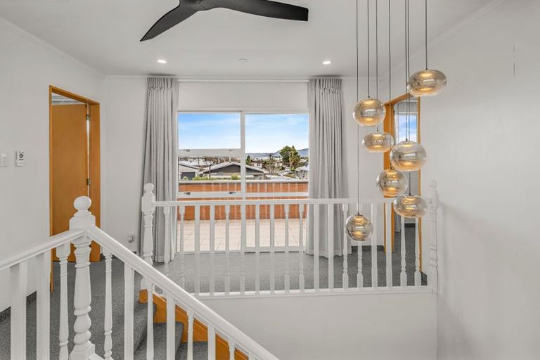 Photo of property in 12 Logan Place, Blenheim, 7201