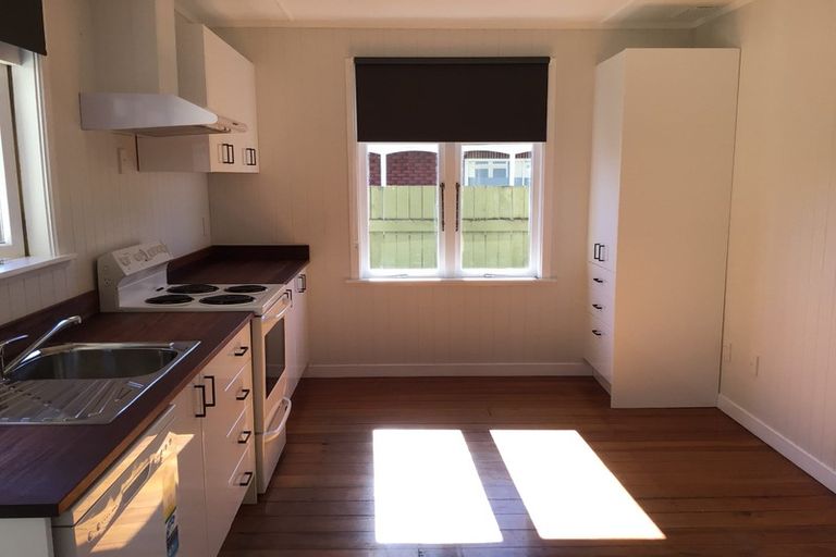 Photo of property in 21 Rata Street, Roslyn, Palmerston North, 4414