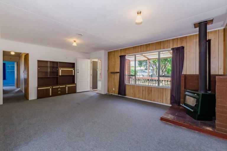 Photo of property in 59 Ruahine Street, Paraparaumu, 5032