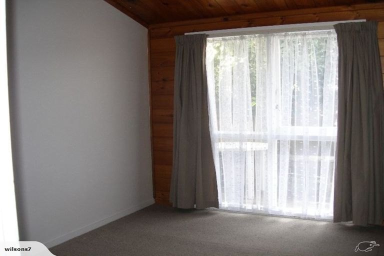 Photo of property in 10 Liston Avenue, Hilltop, Taupo, 3330