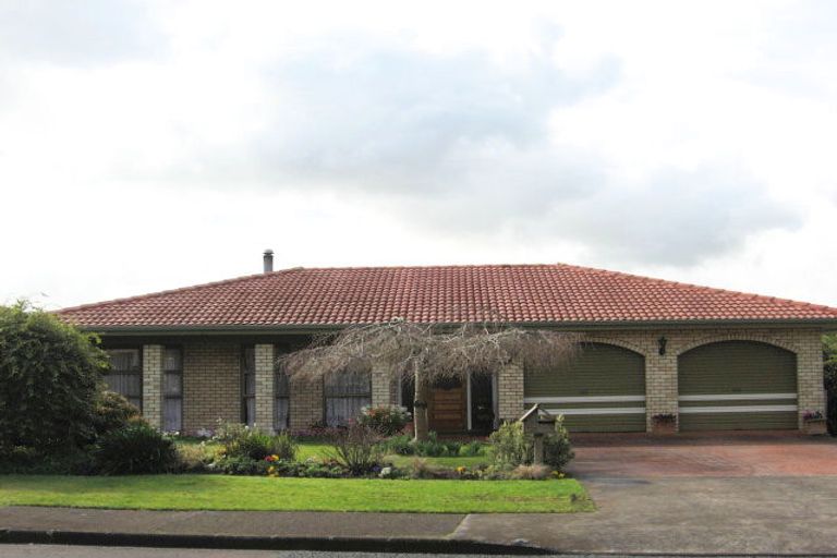 Photo of property in 19 Lakeside Drive, Pahurehure, Papakura, 2113