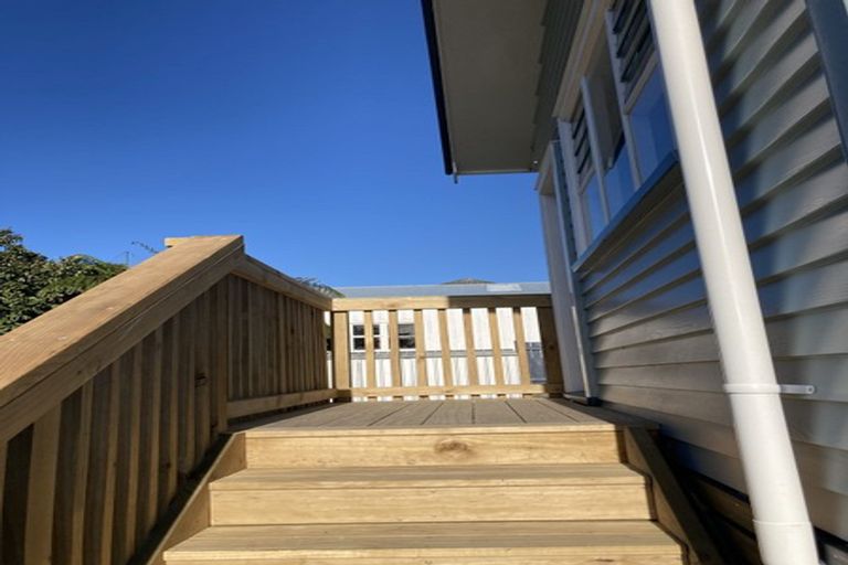 Photo of property in 43 Seyton Street, Stratford, 4332