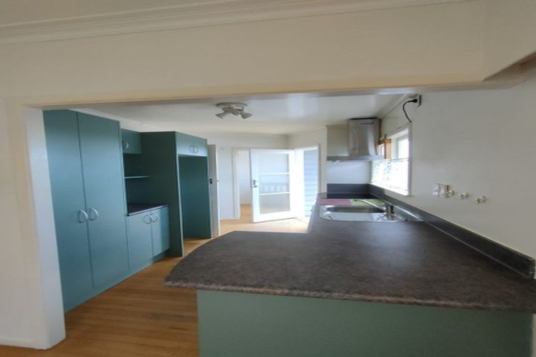 Photo of property in 5 Velma Road, Hillcrest, Auckland, 0627