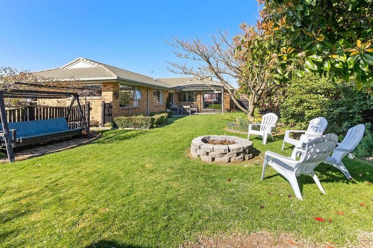Photo of property in 238 Kingsbury Avenue, Rangiora, 7400