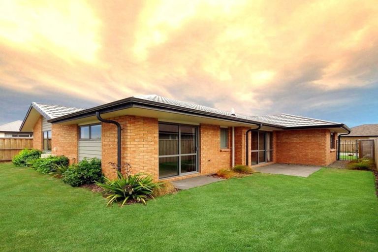 Photo of property in 6 Shilton Lane, Pegasus, 7612