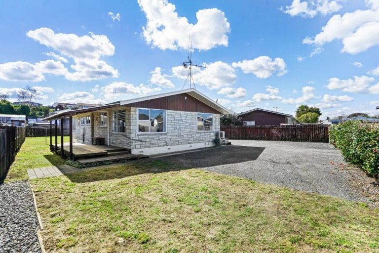 Photo of property in 106 Whatawhata Road, Dinsdale, Hamilton, 3204