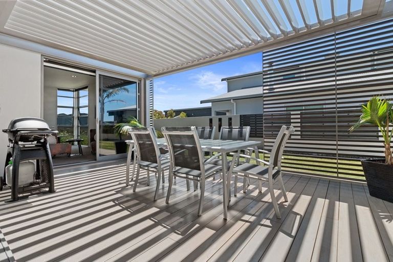 Photo of property in 168 Waterways Parade, Pauanui, Hikuai, 3579