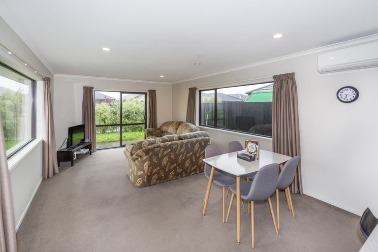 Photo of property in 35 Maclaren Road, Wigram, Christchurch, 8042