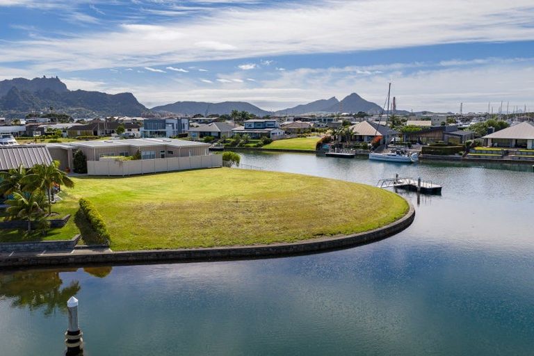 Photo of property in 23 Stace Hopper Drive, One Tree Point, 0118