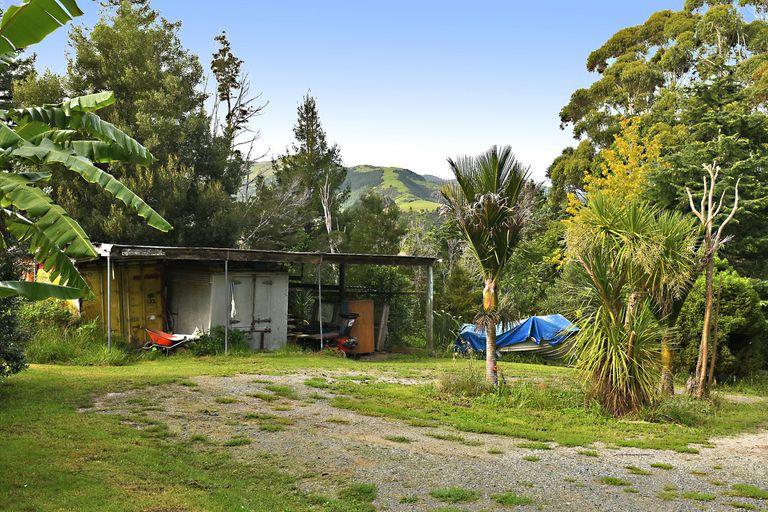 Photo of property in 165 Rahuikiri Road, Tomarata, Wellsford, 0972
