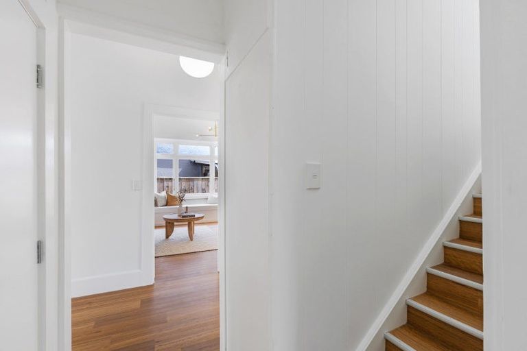 Photo of property in 11 Rosalie Terrace, Kelvin Grove, Palmerston North, 4414