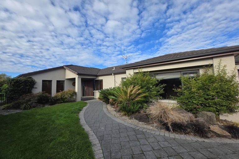 Photo of property in 35 Oriental Parade, Papamoa Beach, Papamoa, 3118