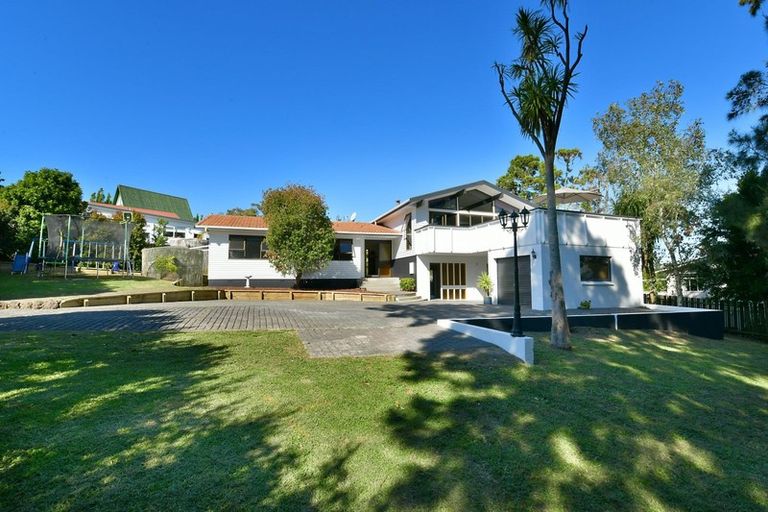 Photo of property in 42 Brian Crescent, Stanmore Bay, Whangaparaoa, 0932