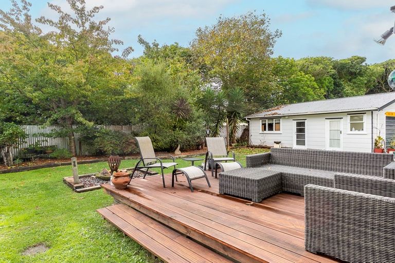 Photo of property in 9 Patterson Grove, Waikanae, 5036