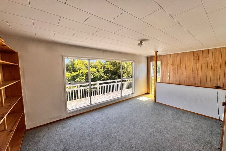 Photo of property in 279 Pakuranga Road, Pakuranga Heights, Auckland, 2010