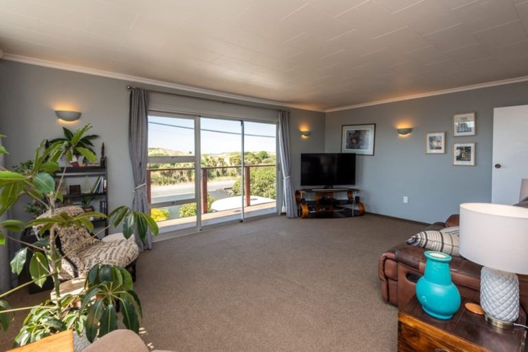 Photo of property in 487 Marine Parade, South New Brighton, Christchurch, 8062