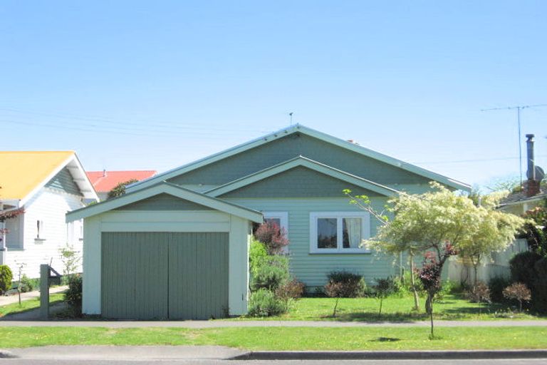 Photo of property in 33 Cobden Street, Gisborne, 4010