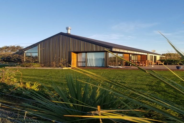 Photo of property in 48 Sherwood Road, Makikihi, Waimate, 7978